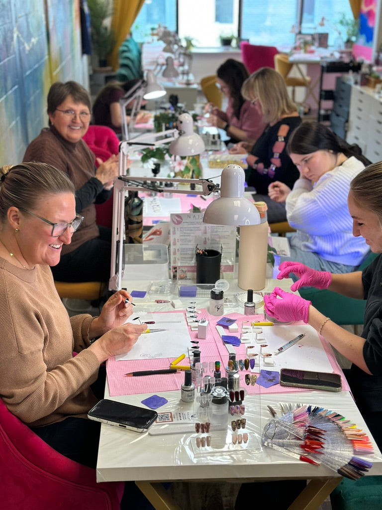 NAILAB L’expérience créative autour des ongles